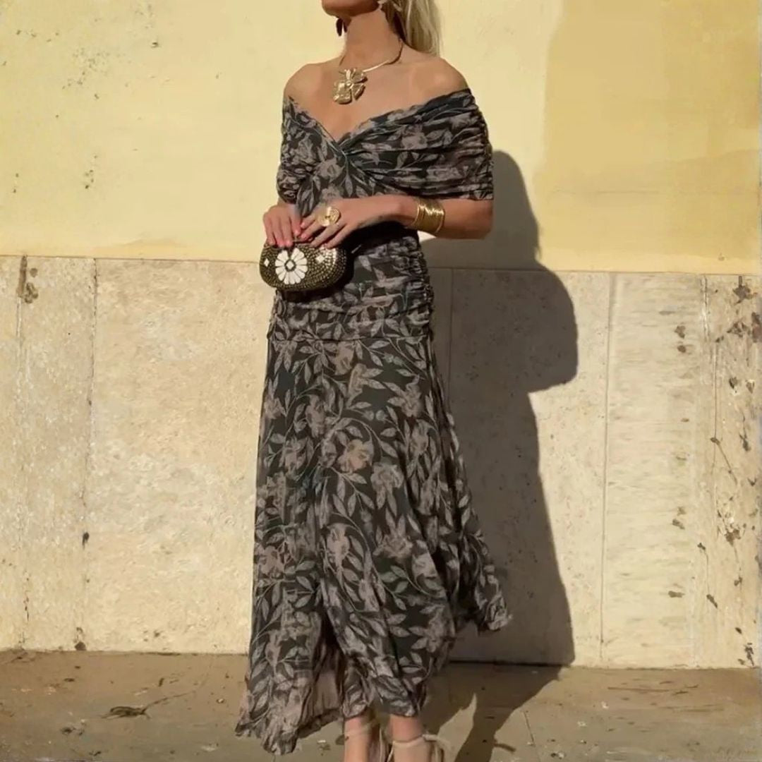 Evelyn – Elegant V-Neck Dress