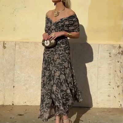 Evelyn – Elegant V-Neck Dress