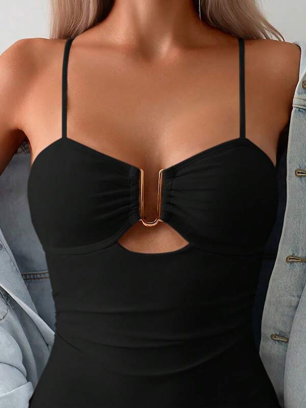 Charlotte – Elegant Swimsuit