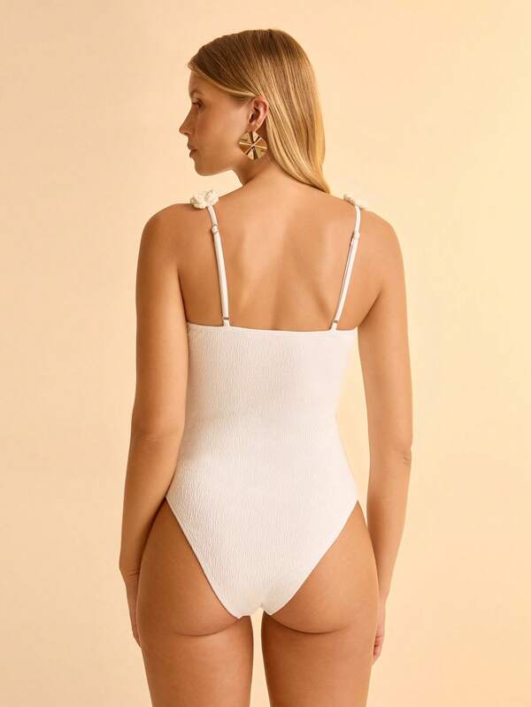 Vanessa – Elegant Swimsuit