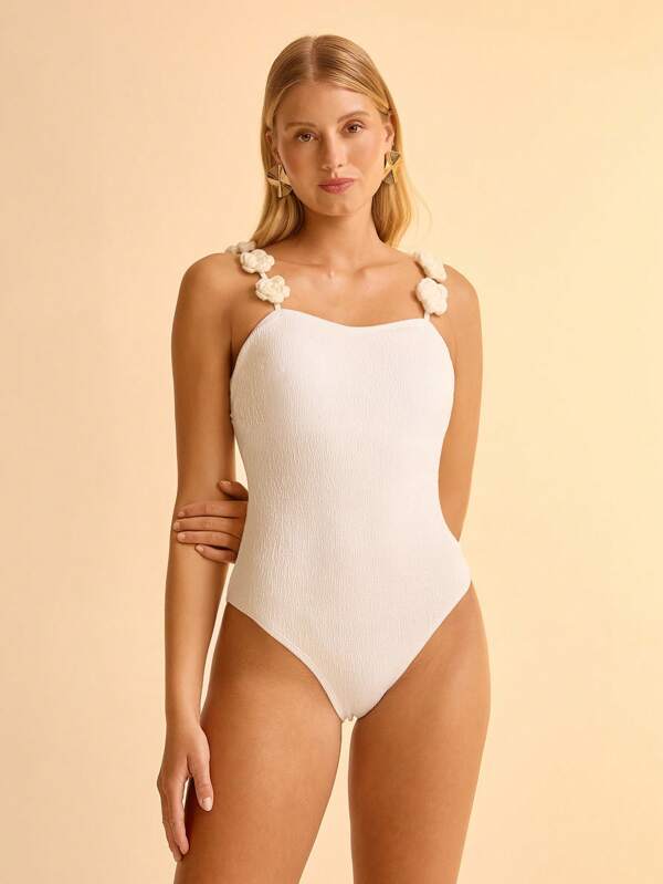 Vanessa – Elegant Swimsuit