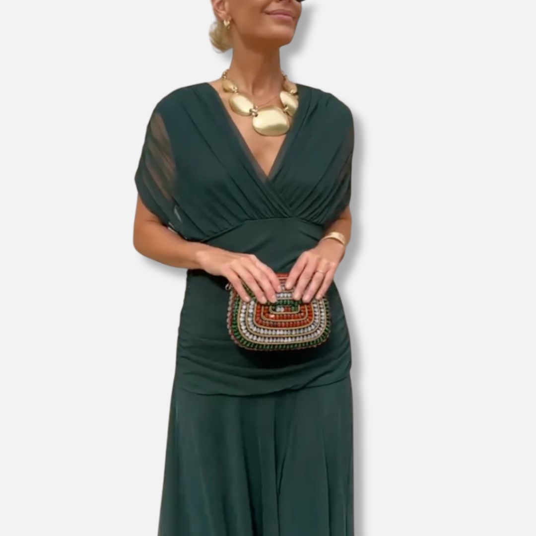 Evelyn – Elegant V-Neck Dress