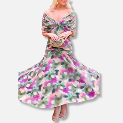 Evelyn – Elegant V-Neck Dress