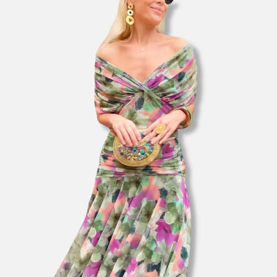 Evelyn – Elegant V-Neck Dress