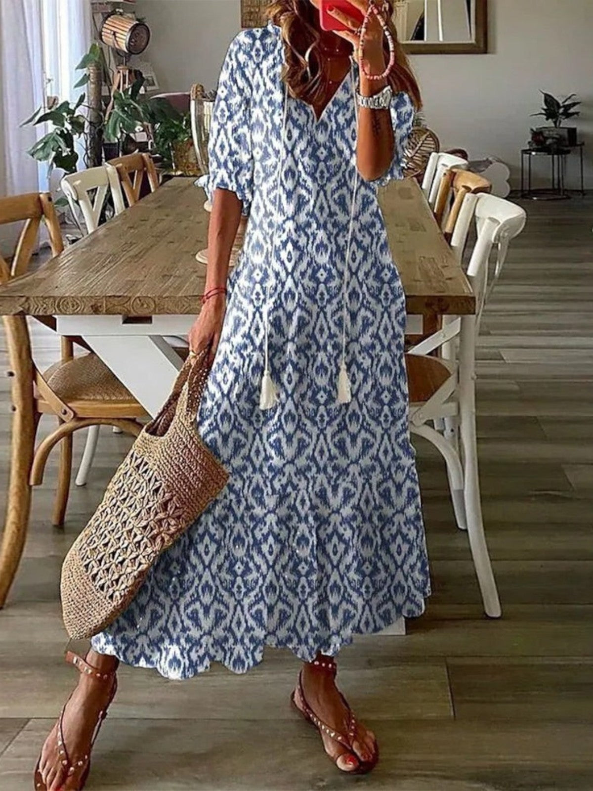 Sophia – Boho Vintage V-Neck Dress