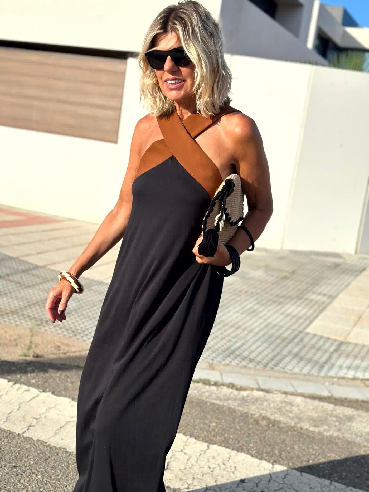 Keira – Breathable Crossed Maxi Dress