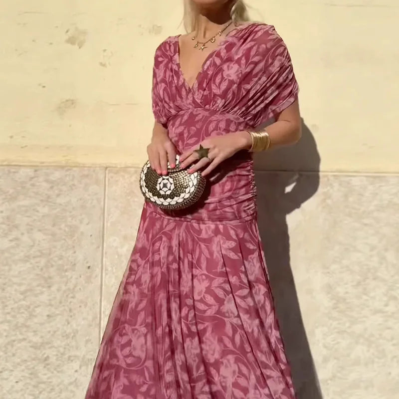 Evelyn – Elegant V-Neck Dress