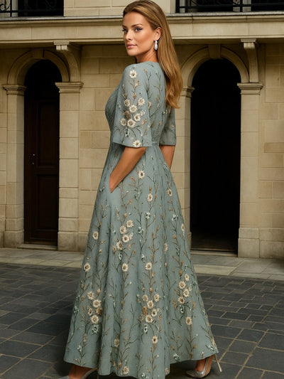 Hazel – Elegant V-Neck Boho Dress