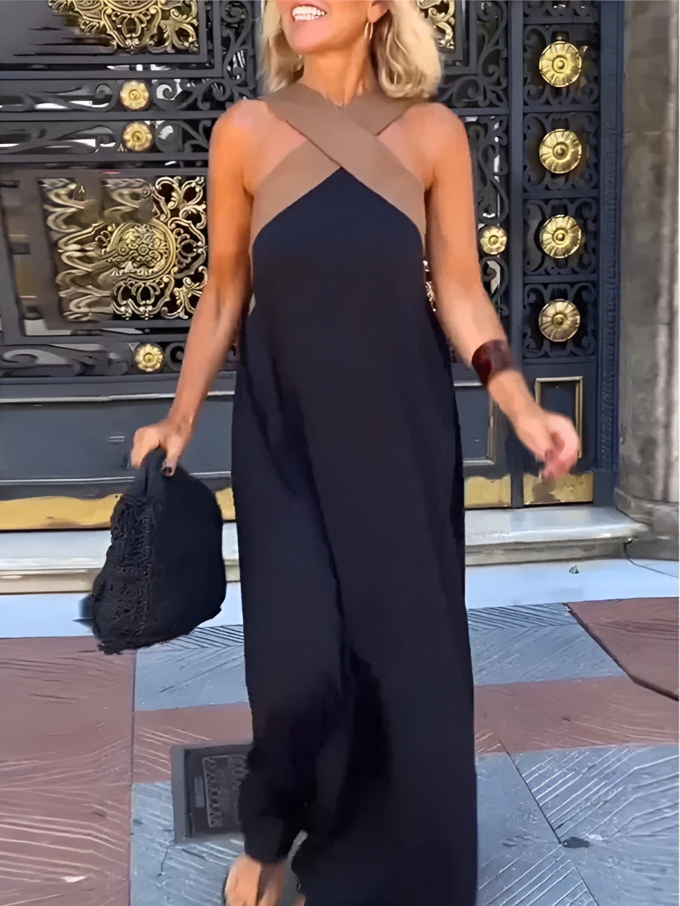 Keira – Breathable Crossed Maxi Dress